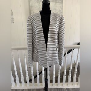 Tahari Striped Women's Blazer - Black and White size 12.